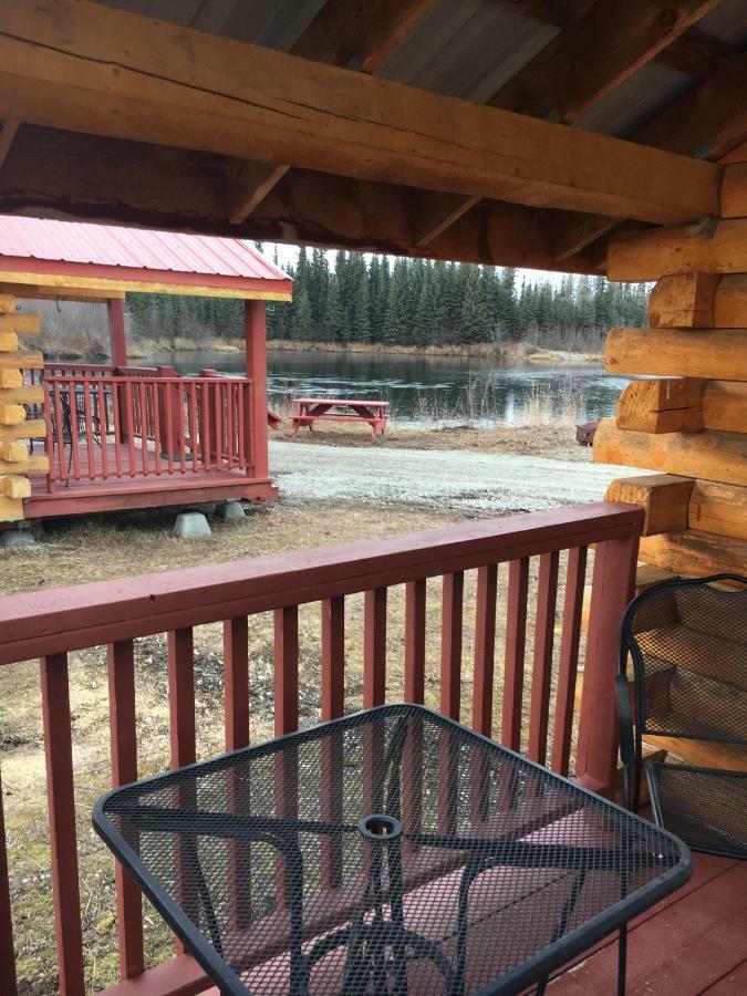 Alaska Log Cabins On The Pond Clear Creek Park Eksteriør billede