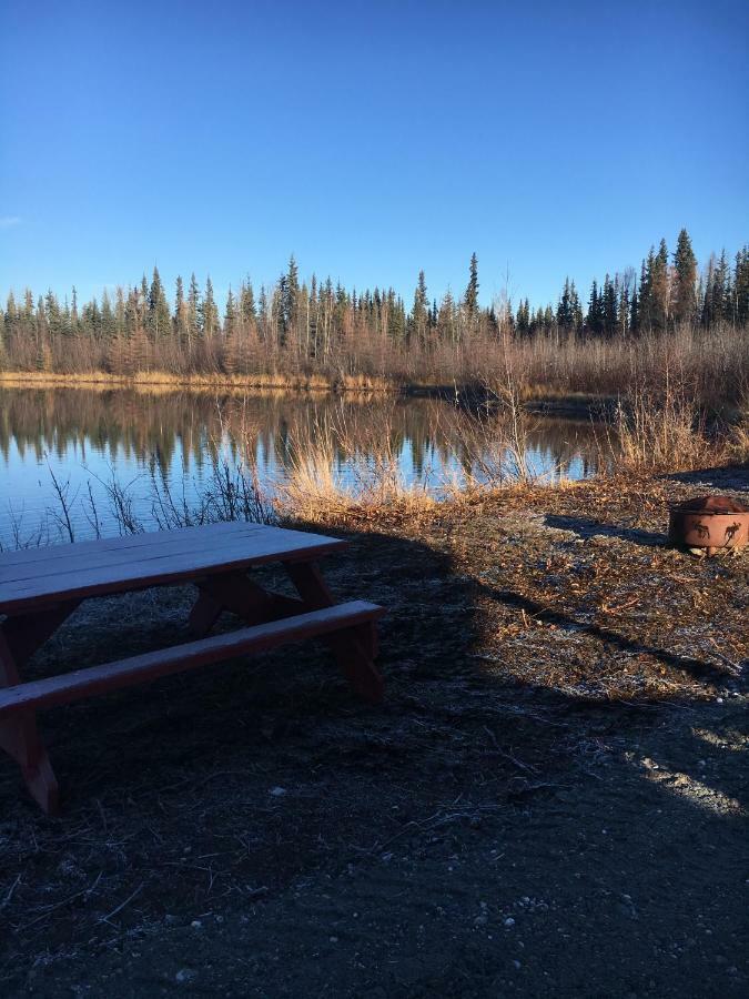 Alaska Log Cabins On The Pond Clear Creek Park Eksteriør billede
